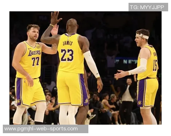 东契奇与里夫斯本赛季场均28分成最佳二人组历史第三对儿