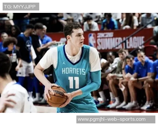 黄蜂新秀卡尔克布伦纳前10场命中率创历史新高超越姚明纪录